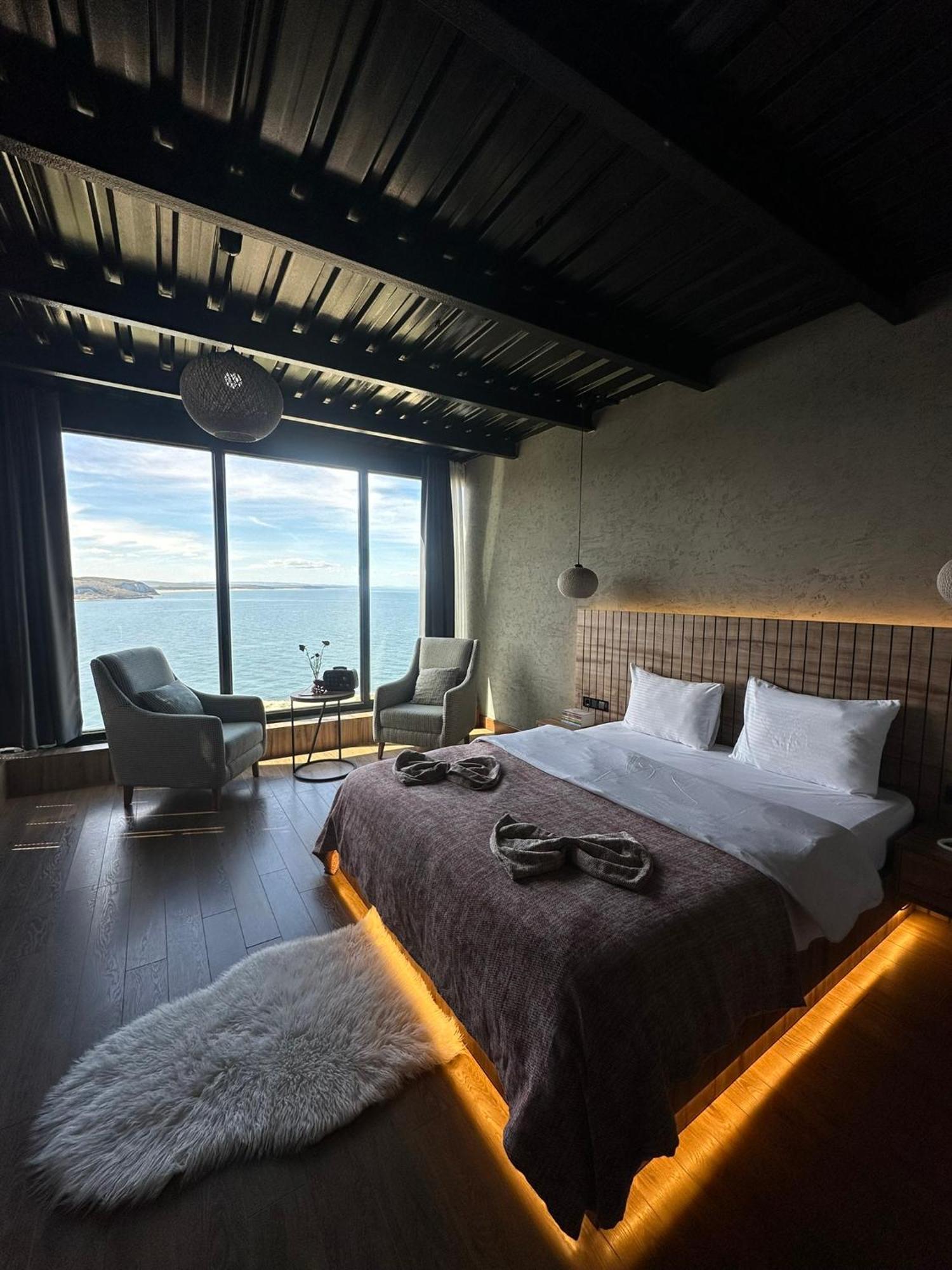 Marina Fener Hotel Istanbul Airport Karaburun  Exterior photo