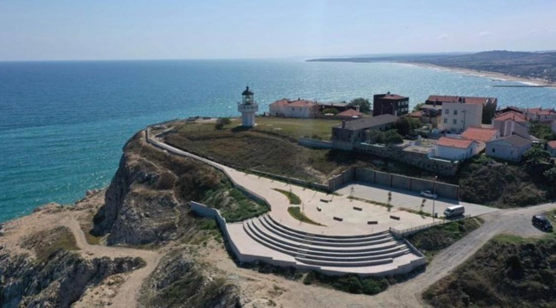 Marina Fener Hotel Istanbul Airport Karaburun  Exterior photo